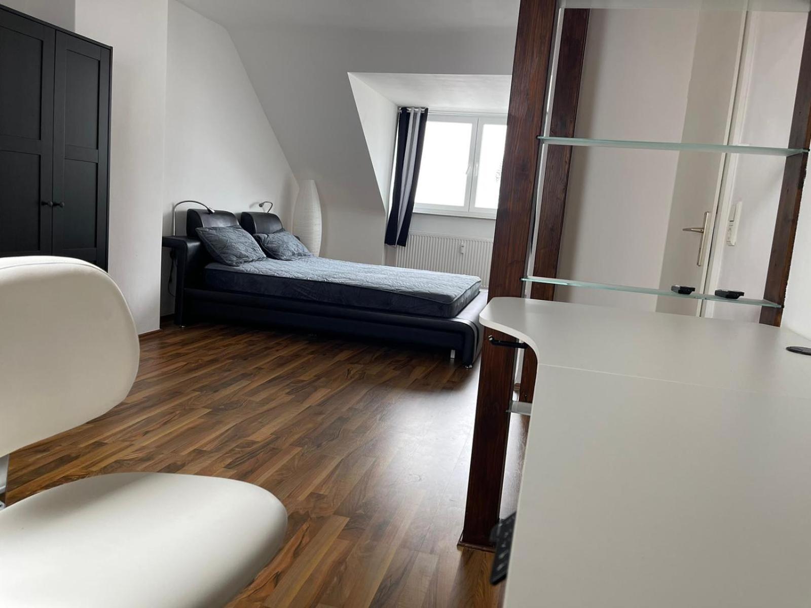Luxurioeses Zimmer 10Min Zum Universitaet كاسيل المظهر الخارجي الصورة