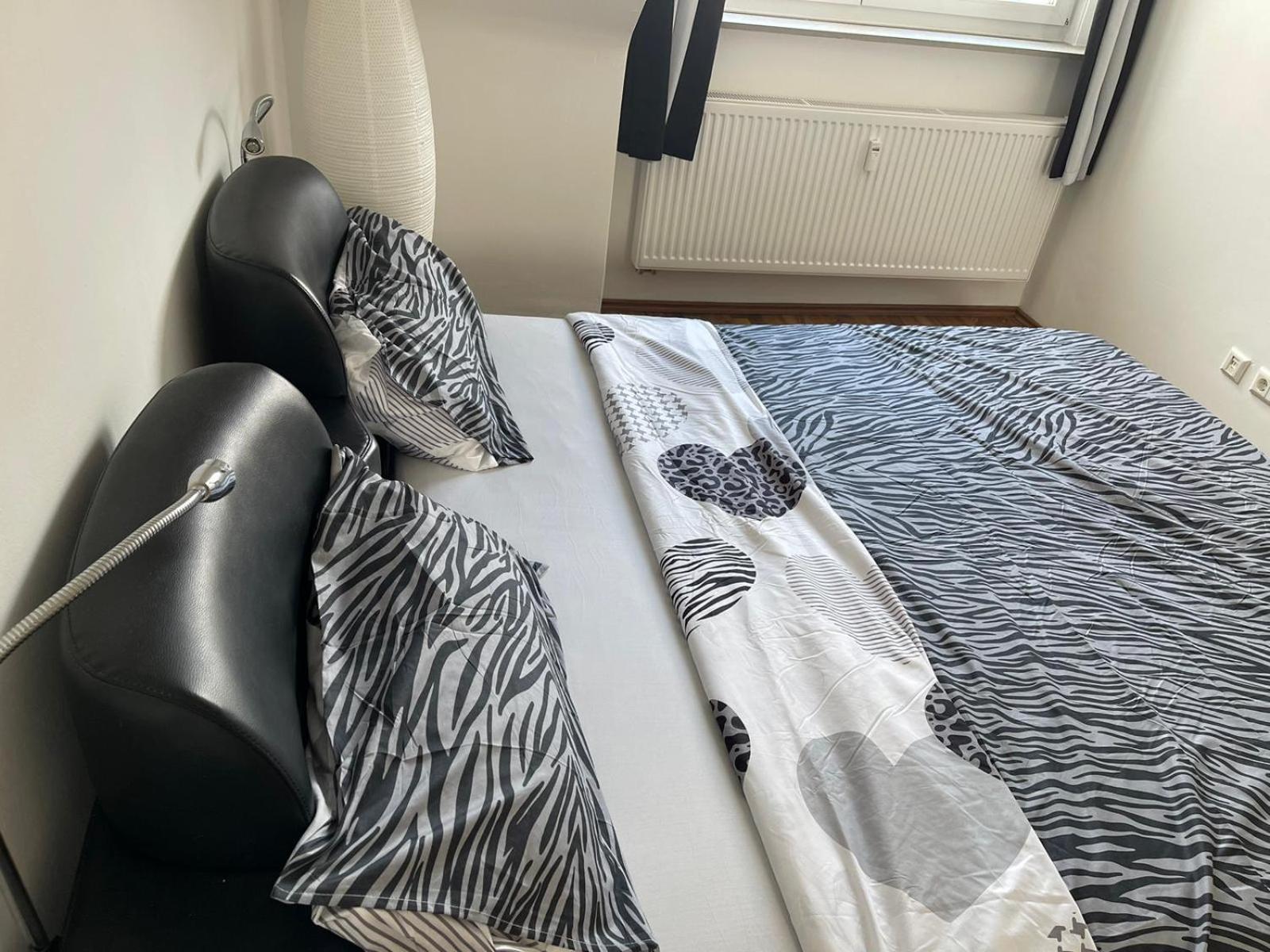 Luxurioeses Zimmer 10Min Zum Universitaet كاسيل المظهر الخارجي الصورة